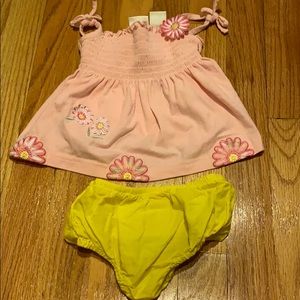 Dress/shirt and pants